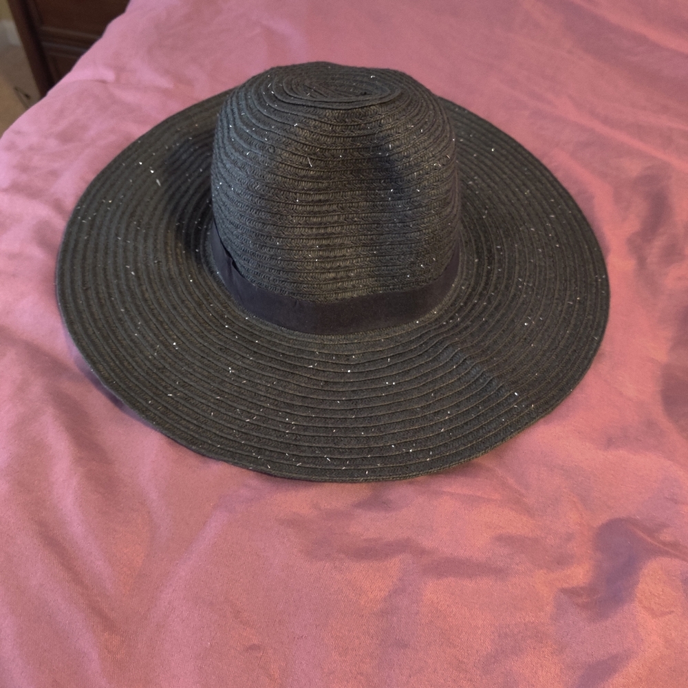 Hats - Picture 5 of 6